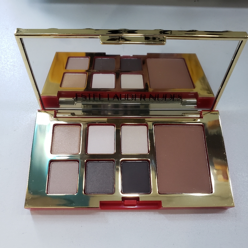 Estee Lauder Nudes Eyeshadow Palette